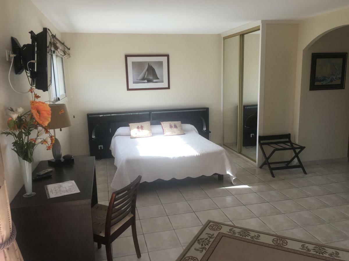 Varetz Chambres D'Hotes La Coloniale المظهر الخارجي الصورة